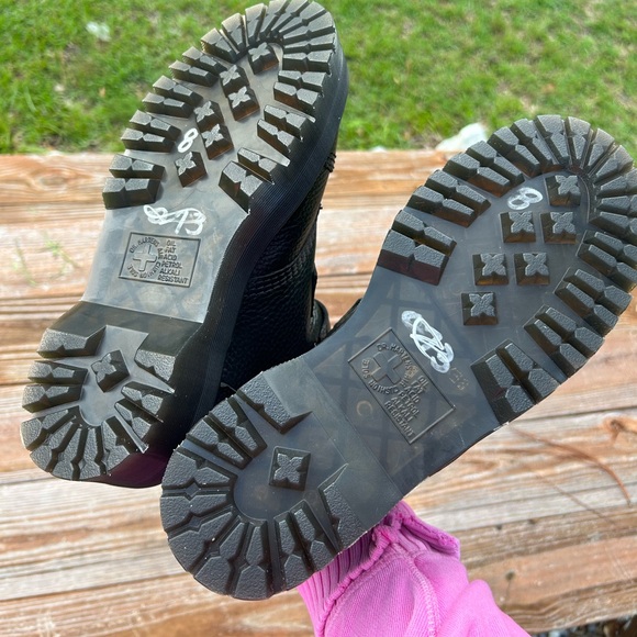 Dr. Martens Devon Flower Black Milled Nappa Boots Women Size 8 - Picture 8 of 9